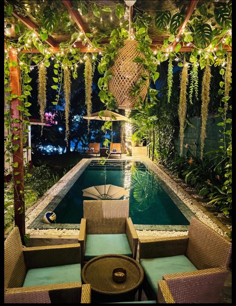 Swimming pool at Colonial Residence Kandy